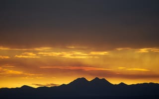 Картинка горы, закат, сумерки