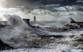 Картинка маяк, море, шторм