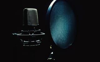 Картинка микрофон, музыкальное оборудование, темнота