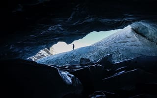 Картинка человек, одиночество, пещера
