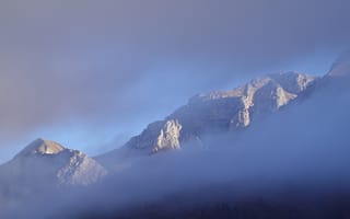 Картинка горы, снег, туман
