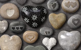 Картинка сердца, камни, атрибуты