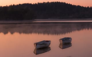 Картинка лодка, озеро, отражение