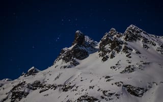 Картинка гора, снег, ночь
