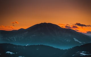 Картинка гора святой урсулы, вершина горы, сумерки, Словения, вечернее небо, 5к, закат, рассвет