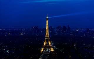Картинка Эйфелева башня, ночь, голубое небо, городской пейзаж, Париж, осветительные приборы, 5к
