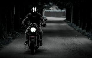 Картинка байкер, темный, мотоцикл, дорога