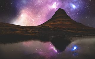 Картинка пейзаж, горы, космическое пространство, ночное время, туманность, отражение, 5к, фиолетовый, водное пространство, звездное небо