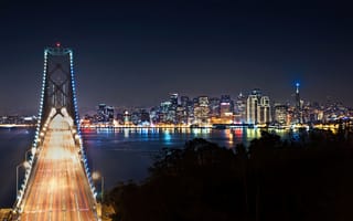 Картинка Оклендский мост через залив, Сан-Франциско, линия горизонта, небоскребы, длительное воздействие, городской пейзаж, огни города, ориентир, ночное время, легкие тропы