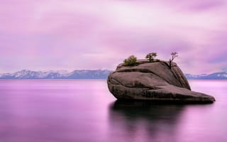 Картинка озеро Тахо, Соединенные Штаты Америки, камень, розовое небо, водное пространство, горный хребет, 5к, тень, длительное воздействие, пейзаж, розовая вода