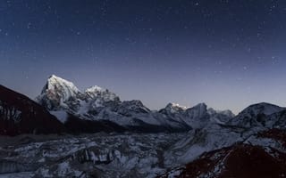 Картинка гора Чолаце, ледник нгозумпа, Непал, 5к, Гималаи, горная вершина, пейзаж, звездное небо, заснеженный, долина гокио