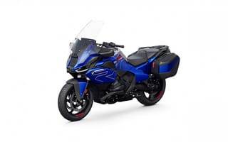 Картинка 2025, туристический велосипед, 5к, белый, bmw r 1300 rt