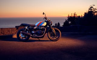 Картинка 2025, 5K, Мотоцикл, Закат