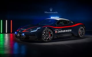 Картинка 2025, 5K, Темный, 8K