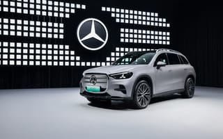Картинка 2026, AMG линия, Электрический внедорожник, 8K, 5K, Люксовый электромобиль, AI