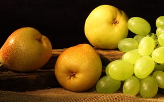 Картинка grapes, fruit, желтые, pears, фрукты, виноград, Груши
