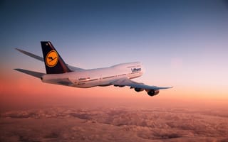 Картинка 747, летит, lufthansa, небо, в воздухе, закат, Boeing, самолет