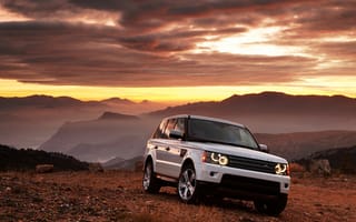 Картинка Range rover, закат, авто, горы, белый