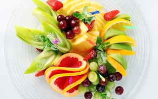 Картинка fruit, strawberry, salad, kiwi, grapefruit, dish, pineapple, banana