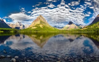 Картинка горы, растительность, вода, небо, облака, камни