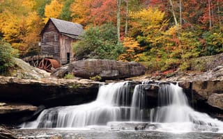 Картинка природа, деревья, лес, осень, водопад, домик, река, камни