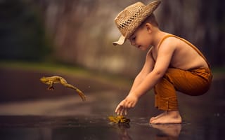 Картинка природа, брюки, вода, jake olson, игра, шляпа, лягушки, мальчик, ребенок