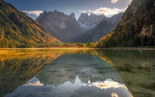 Картинка горы, озеро ландро, отражение, вода, растительность, гладь, италия, небо