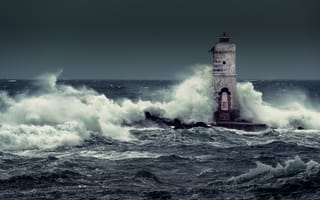 Картинка природа, шторм, маяк, волны