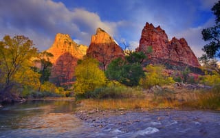 Картинка utah, zion national park, first light on the peaks - three patriarches, virgin river