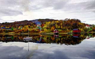 Картинка пейзаж, soreisa, дома, река, осень, лодка, северной норвегии