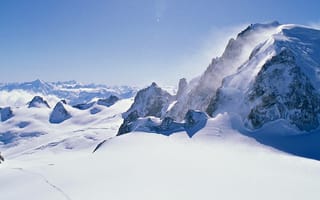 Картинка горы, вершины, снежные сугробы