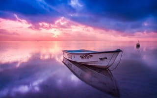 Картинка лодка, море, отражение, фотографии, пляж, закат