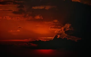 Картинка красный закат, небо, облака, закат, природа, тучи, пейзажи