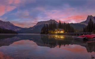 Картинка горы, мост, деревья, дом, Canada, Emerald Lake, LodgeYoho National Park, пейзаж, панорама, закат
