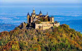 Обои Hohenzollern Castle, на холме, Замок Гогенцоллерн