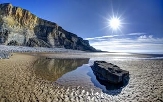 Картинка Гламорган, пляж, Уэльс, берег, Великобритания, песок, природа, побережье, море, утёс, пейзаж, облака, отражение, небо
