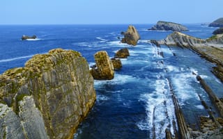 Картинка La Arn a, Cantabria, пейзаж, Испания, волны, море, скалы