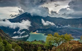 Картинка Гора Ринджани, Северный Ломбок Кальдера Гунунг Бару Яри Озеро Сегара Анак, пейзаж, Индонезия, действующий вулкан, Западная Нуса Тенгара