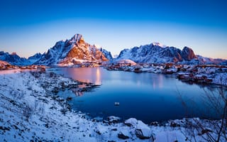 Обои горы Норвегии, Лофотенские острова, утро, Норвегия, горы, природа