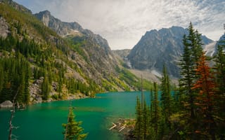 Обои Colchuck Lake, Leavenworth, Alpine Lakes
