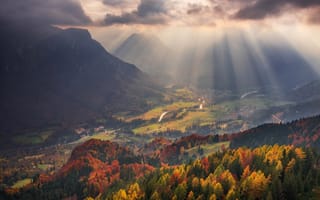 Картинка облака, осень, солнечный луч, горы, сельский пейзаж