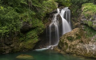 Картинка водопад, скалы, природа, речка