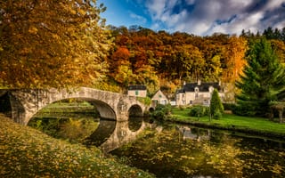 Картинка Бретань, река, дома, пейзаж, мост, деревья, Динан, Франция, осень