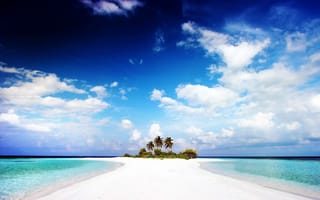 Обои остров, пальмы, небо, белый песок