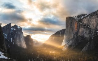 Картинка Йосемити, ущелье, заповедник, солнечные лучи, пейзажи