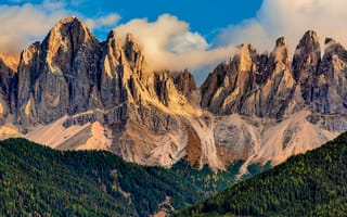 Картинка Италия, доломитовые альпы, небо, поле, облака, природа, пейзажи, лес, горы