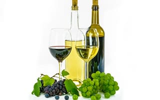 Картинка жидкость, виноград, вино, фрукты, натуральный, луч, кристалл, совиньон, продукт, Европа, стекло, напиток, каберне, макросъемка, освежающий, французский, стеклянная бутылка, два, бутылка, виноградник, студия, красное вино, посуда, Франция, здоровье, лист, партии, еда, алкоголь, наземное растение, винная бутылка, напитки, витис, белый, алкогольный напиток, зелёный, праздновать, мерло, виноградная лоза, бокалы, цветущее растение, шампанское, свежие, ликёр, белое вино, желтый, растения