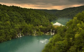 Картинка Plitvice Lakes National Park, река, водопад, пейзаж, деревья, Croatia