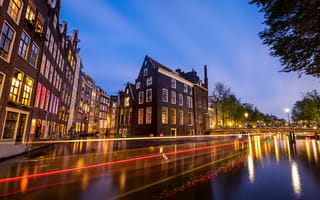 Картинка Ночной Амстердам