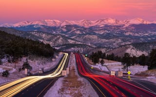 Картинка Горный коридор движения возле Эвергрин, Колорадо, горы, дорога